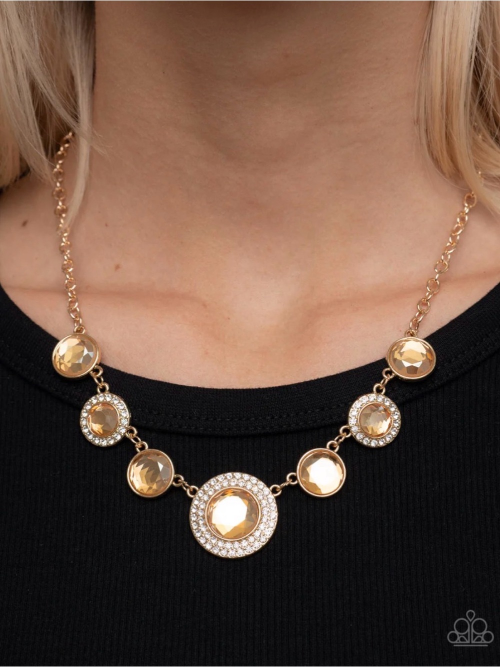 Extravagant Extravaganza - gold - Paparazzi necklace